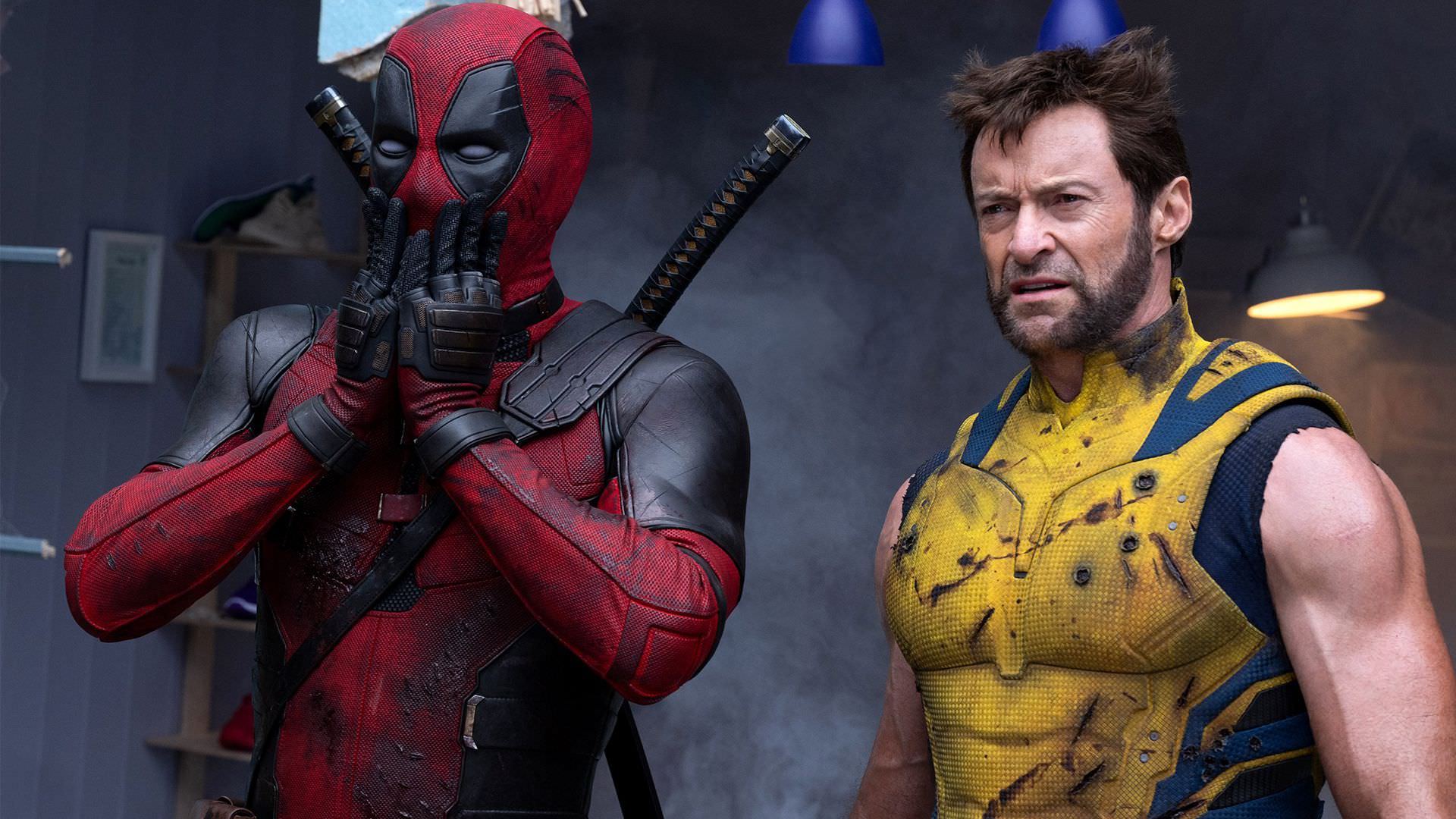 deadpool-and-wolverine-surprised-watching